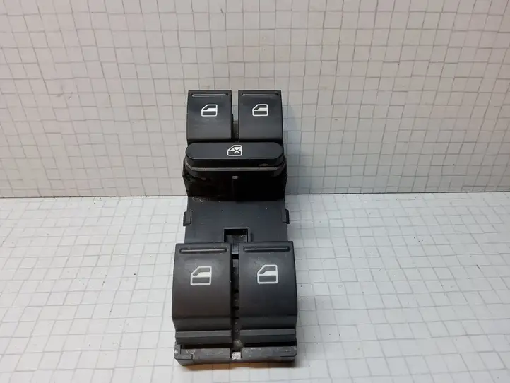 Volkswagen PASSAT B6 (2005 - 2010) 1K49598557B Блок кнопок стеклоподъемников — фото 1