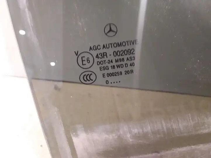 Mercedes-Benz C W204 (2007 - 2014) 43R002092 Стекло задней двери — фото 2