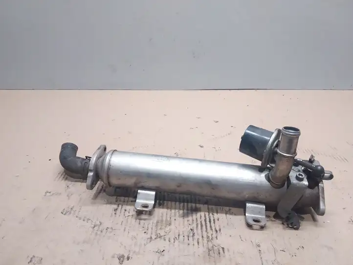 Skoda Octavia Mk2 (1Z) (2004 - 2013) 03L131512B Охладитель клапана EGR — фото 3
