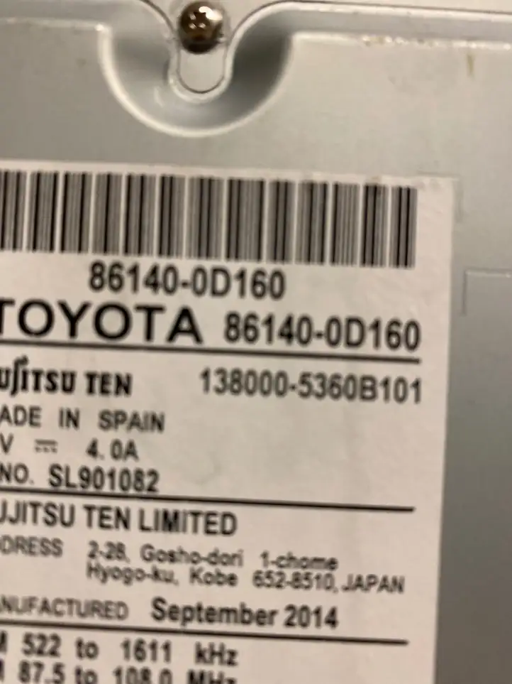 Toyota Yaris (2014 - 2019) 861400D160 Магнитола / мультимедийная система — фото 4