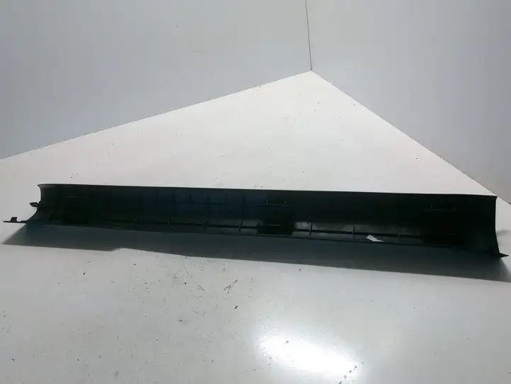 Toyota Verso (2009 - 2012) 679130F020 Внутренняя отделка переднего порога — фото 5