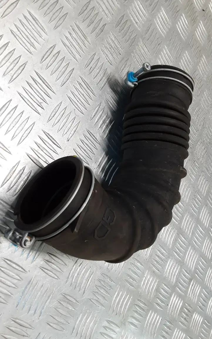 Toyota Land Cruiser (J150) (2009 - ) 1788111600 Детали воздухозаборника — фото 2