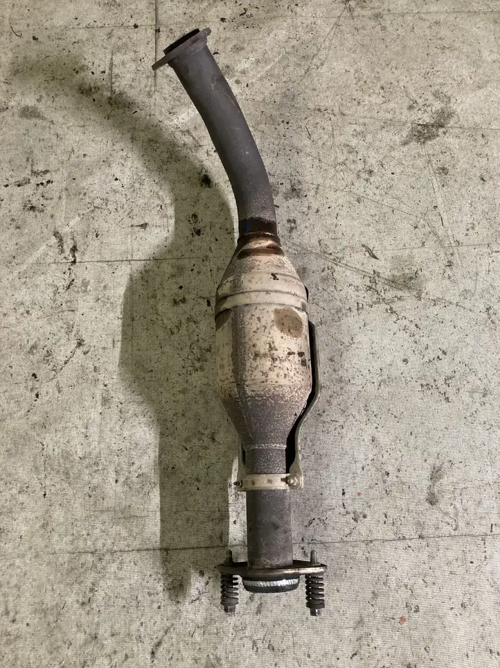 Toyota Land Cruiser (HDJ90) (1996 - 2002) Катализатор / DPF / FAP — фото 1