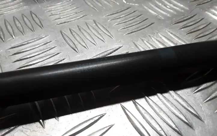 Mercedes-Benz C W204 (2007 - 2014) A2049802264 Амортизатор крышки багажника — фото 2