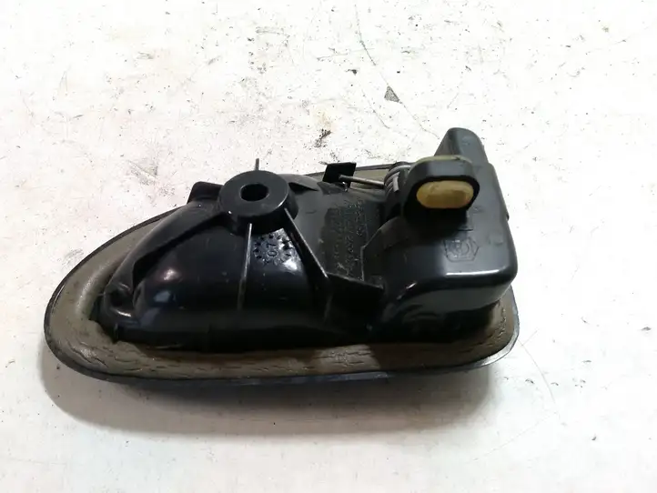 Renault Megane I (1995 - 2002) 7700423887 Внутренняя ручка двери — фото 3