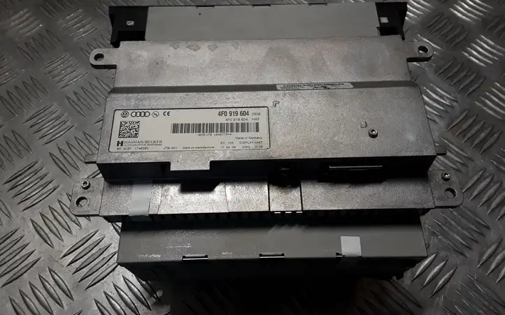 Audi A4 Allroad B8 (2009 - 2011) 8T1035666A Магнитола / мультимедийная система — фото 4