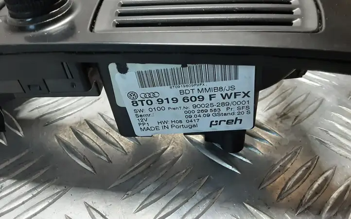 Audi A4 Allroad B8 (2009 - 2011) 8T1035666A Магнитола / мультимедийная система — фото 7