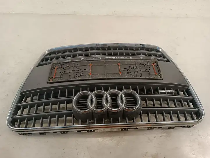 Audi Q7 4L (2005 - 2009) 4L0853651 Верхняя решетка радиатора — фото 1