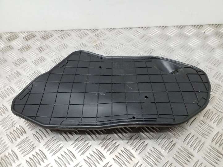 8P3837916D Audi A3 S3 8P Kita salono detalė