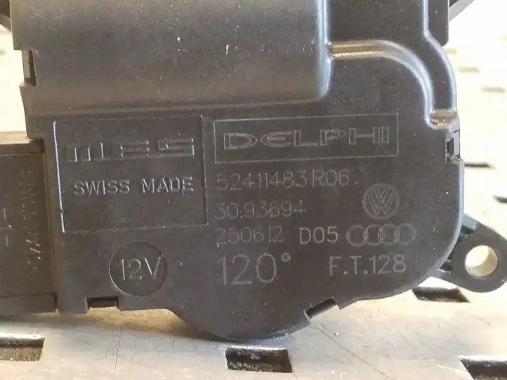 Audi Q7 4L (2009 - 2015) 52411483RO6 Двигатель задвижки потока воздуха — фото 2
