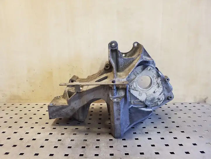 Volkswagen Crafter (2006 - 2016) 076145167 Кронштейн генератора — фото 1
