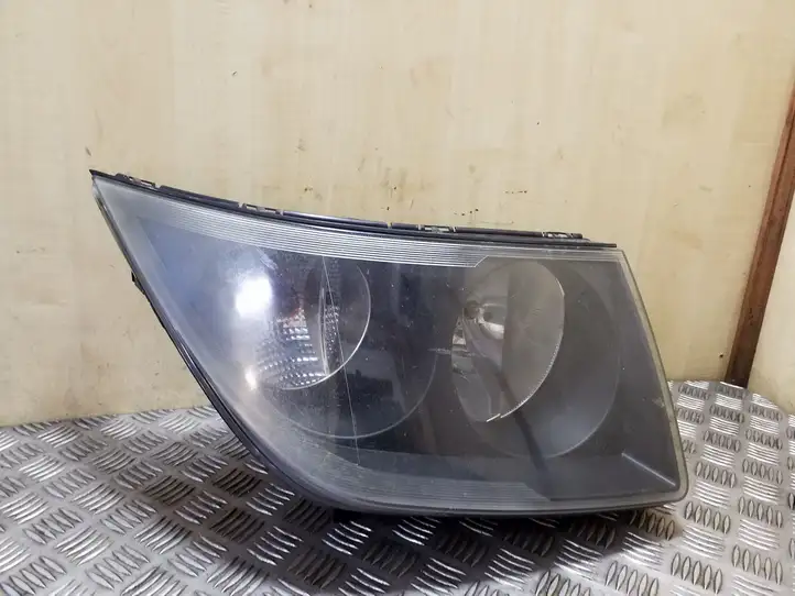 Volkswagen Crafter (2006 - 2016) 24761500 Передняя фара — фото 1