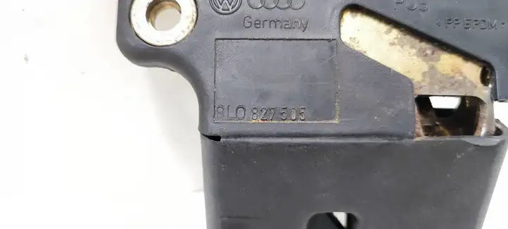 Audi A3/S3 8L (1996 - 2000) 8L0827505 Замок крышки багажника — фото 5