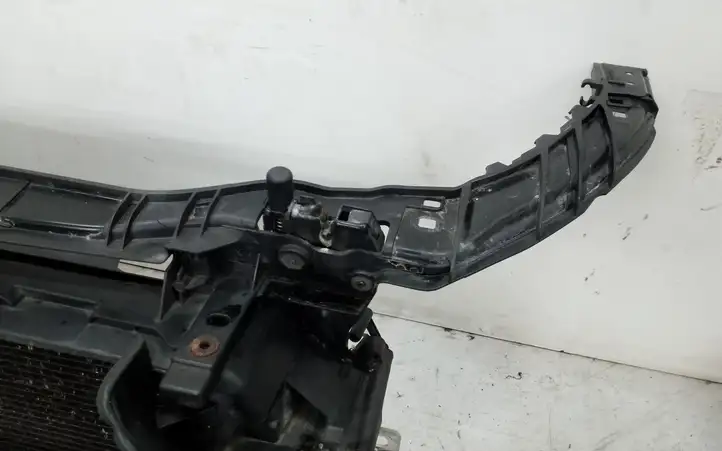 Audi A1 (2010 - 2014) 6R01212530 Панель радиаторов двигателя — фото 3