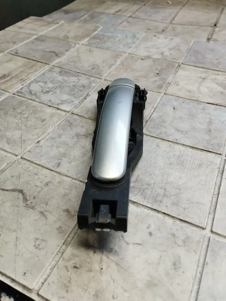 Volkswagen Polo (2005 - 2009) 6Q0839885 Наружная ручка задней двери — фото 2