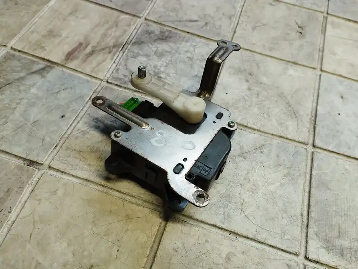 Subaru Outback (2007 - 2009) 0637008630 Двигатель задвижки потока воздуха — фото 1