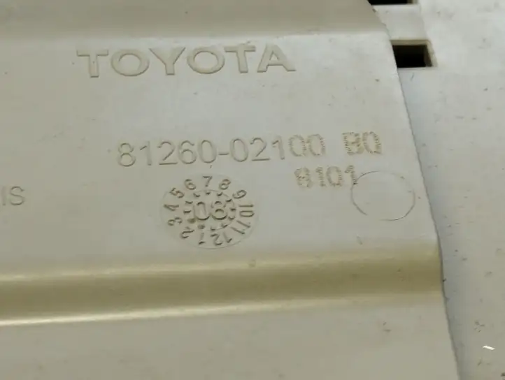 Toyota Auris 150 (2006 - 2012) 8126002100BQ Передняя подсветка — фото 2