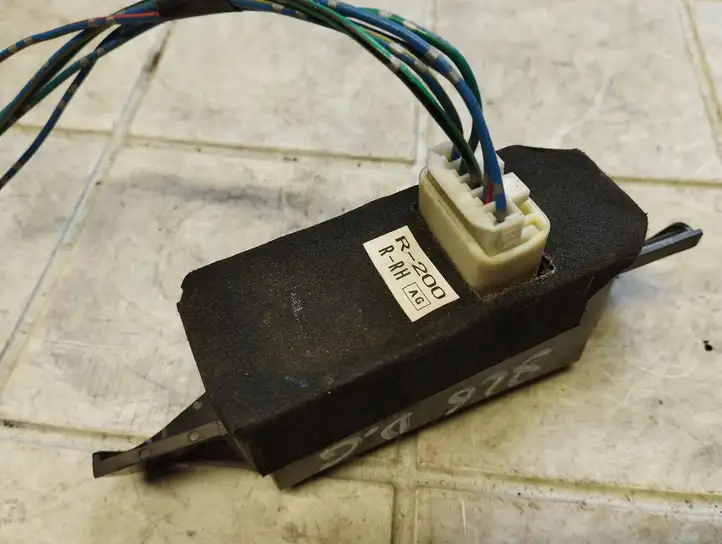 Subaru Outback (2007 - 2009) 94263AG040 Кнопка стеклоподъемников — фото 3