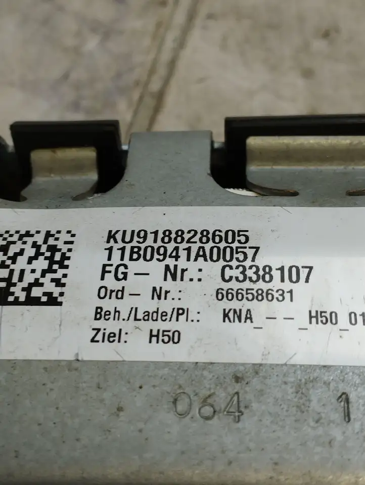 BMW 5 GT F07 (2010 - 2017) KU918828605 Коленная подушка безопасности — фото 2