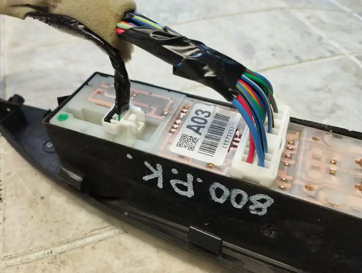 Subaru Outback (2009 - 2014) 94263AJ030 Кнопка стеклоподъемников — фото 7