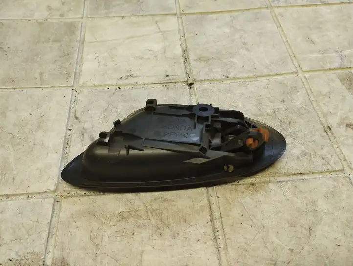Honda Jazz (2004 - 2008) Внутренняя ручка двери — фото 3