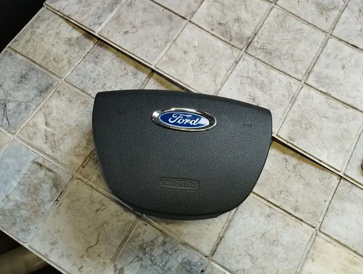 Ford Focus (2005 - 2008) 4M51A042B85CD Подушка безопасности руля — фото 1
