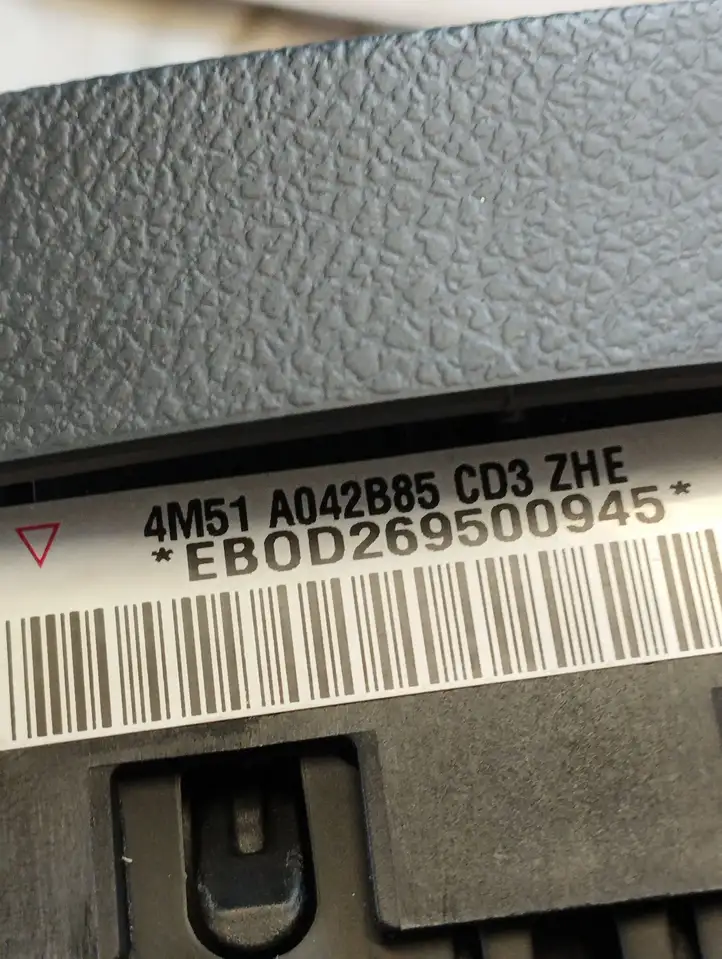 Ford Focus (2005 - 2008) 4M51A042B85CD Подушка безопасности руля — фото 3