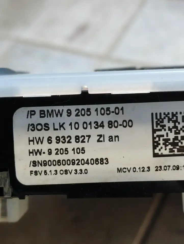 BMW 1 E81 E87 (2004 - 2011) 920510501 Передняя подсветка — фото 2