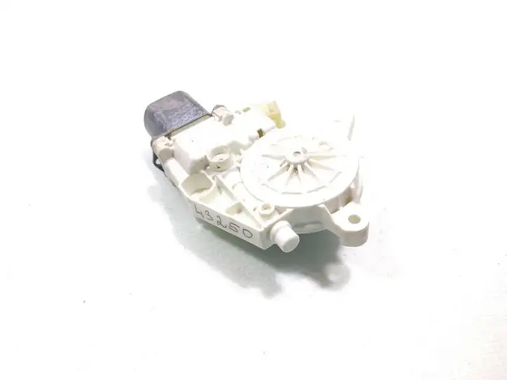 Mercedes-Benz C W204 (2007 - 2014) 0130822442 Стеклоподъемник задней двери — фото 3