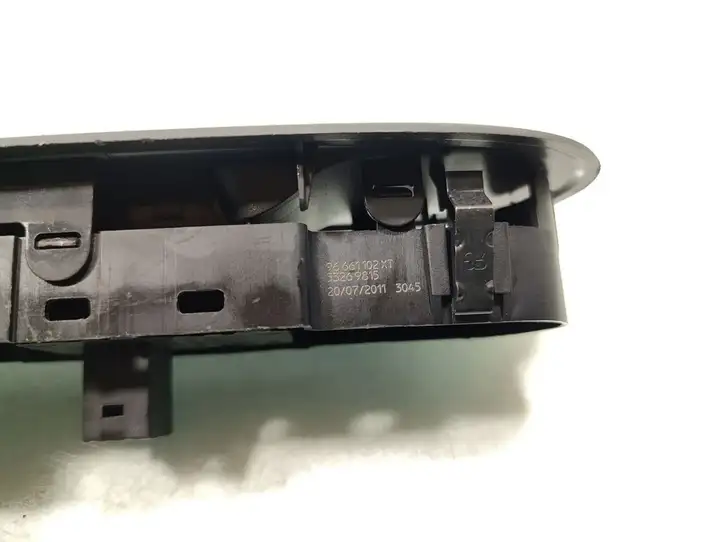 Peugeot 508 (2010 - 2014) 96661102XT Блок кнопок стеклоподъемников — фото 6