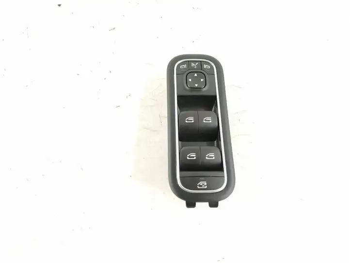 Mercedes-Benz CLA C117,X117,W117 (2013 - 2019) Блок кнопок стеклоподъемников — фото 1