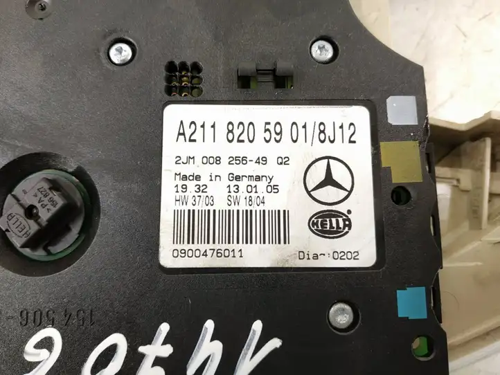 Mercedes-Benz E W211 (2002 - 2009) Передняя подсветка — фото 6