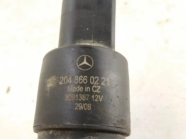 Mercedes-Benz C W204 (2007 - 2014) Форсунка омывателя лобового стекла — фото 5