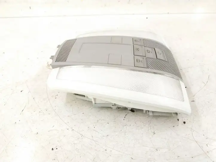 Mercedes-Benz E C207 W207 (2009 - 2017) Передняя подсветка — фото 4