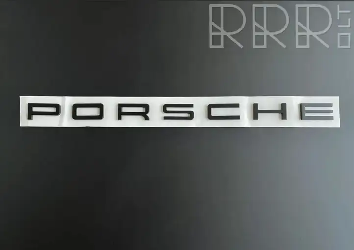Porsche Cayenne (92A) (2011 - 2017) Эмблема производителя — фото 3