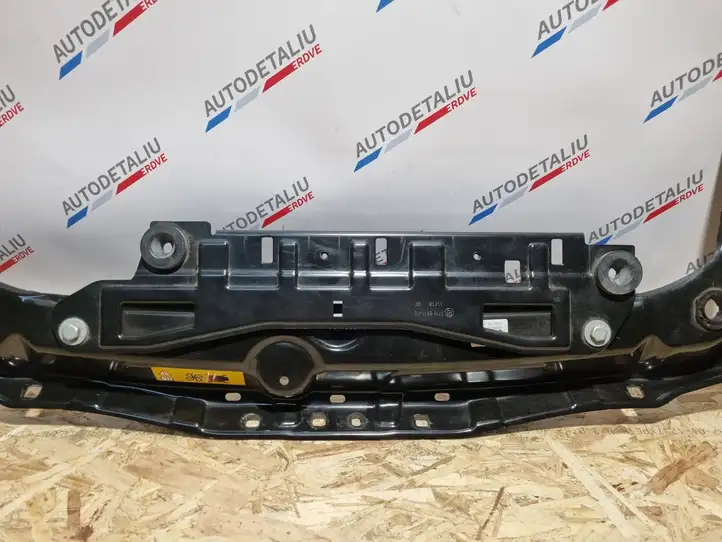 BMW 3 F30 F35 F31 (2012 - 2018) 8619460 Верхняя панель радиатора — фото 6