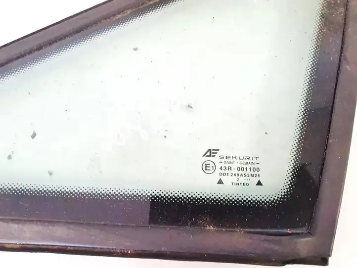 Ford Galaxy (2000 - 2006) Треугольное стекло кузова — фото 2