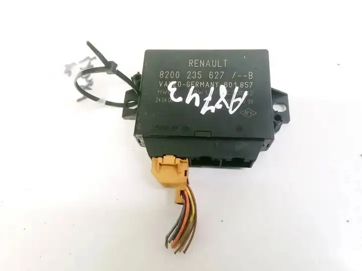 Renault Scenic II - Grand scenic II (2003 - 2006) 8200235627 Блок управления парктрониками — фото 2