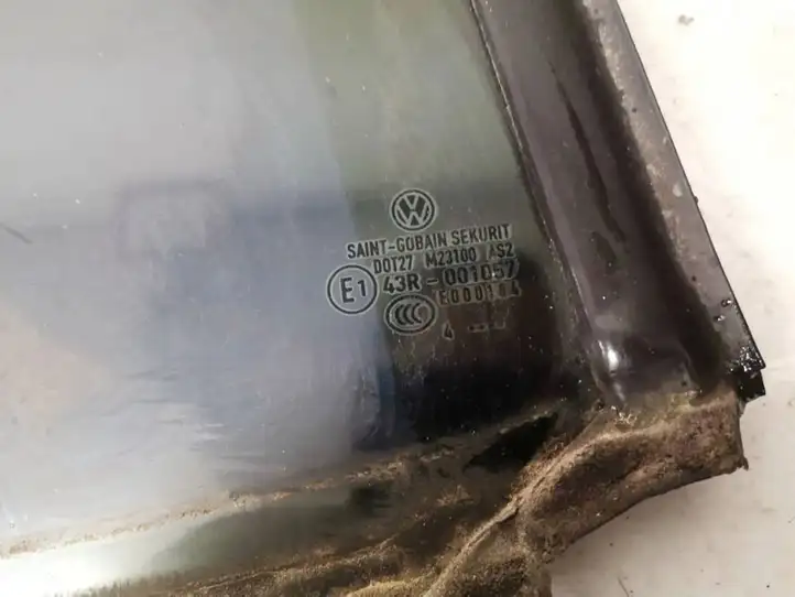 Volkswagen Touran I (2003 - 2010) Форточка двери — фото 2