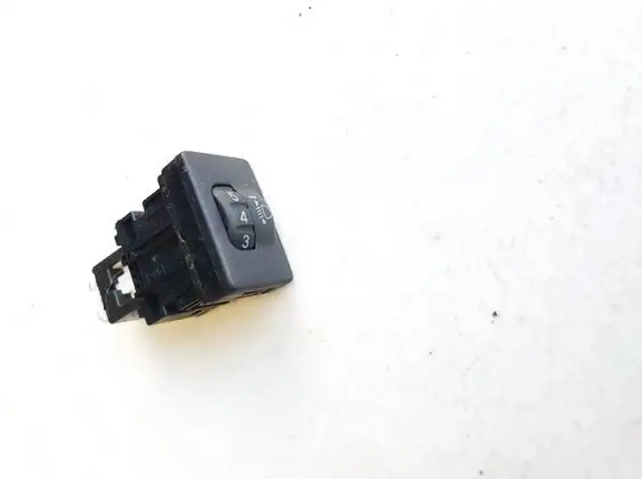 Toyota RAV 4 (XA30) (2006 - 2016) 134159 Включатель регулировки высоты фонарей — фото 2
