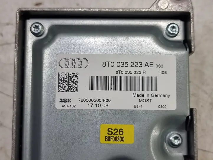 Audi A4 S4 B8 8K (2007 - 2011) 8T0035223AE Усилитель звука — фото 6