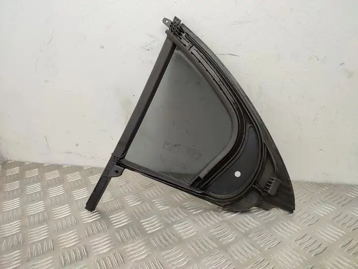 Mercedes-Benz A W176 (2012 - 2018) 43R006723 Форточка двери — фото 2