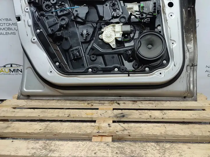 Mercedes-Benz A W176 (2012 - 2018) Дверь — фото 9
