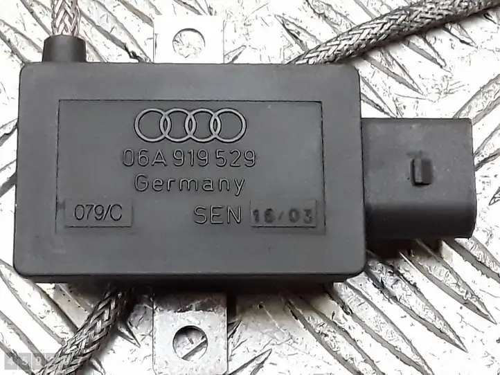 Audi TT Mk1 (1998 - 2003) 06a919529 Датчик температуры выхлопных газов — фото 3
