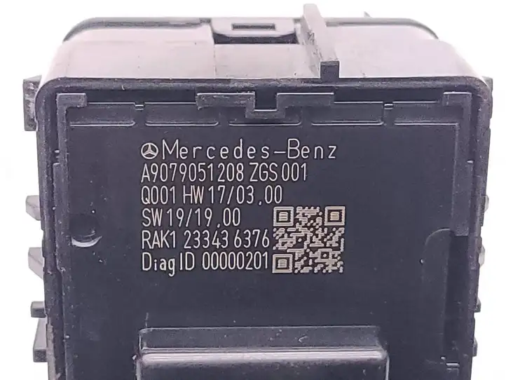 Mercedes-Benz Sprinter W907 W910 (2018 - ) A9079051208 Блок кнопок стеклоподъемников — фото 8