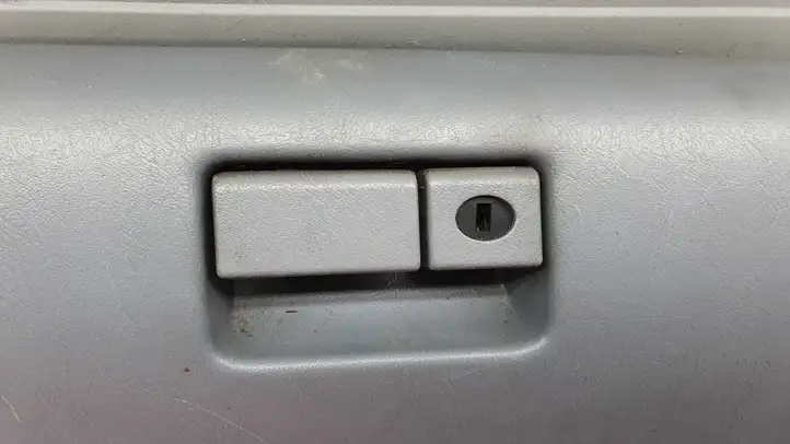 Toyota Previa (XR30, XR40) II (2000 - 2006) 5555128070 Рамка бардачка — фото 3