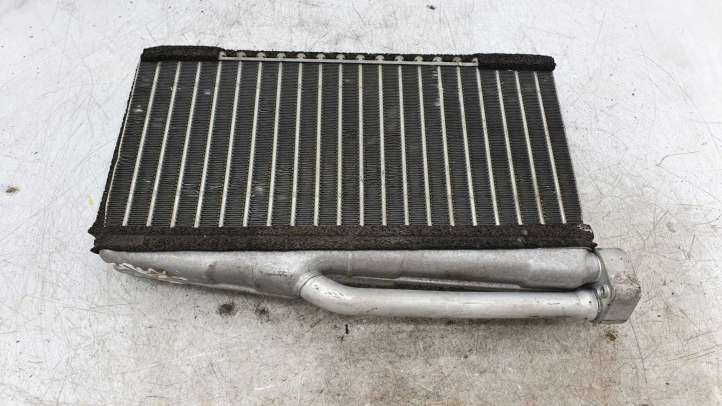 83855629 BMW 5 E39 Pečiuko radiatorius