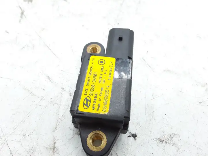 Hyundai Trajet (2000 - 2004) 959203A501 Датчик удара SRS — фото 2