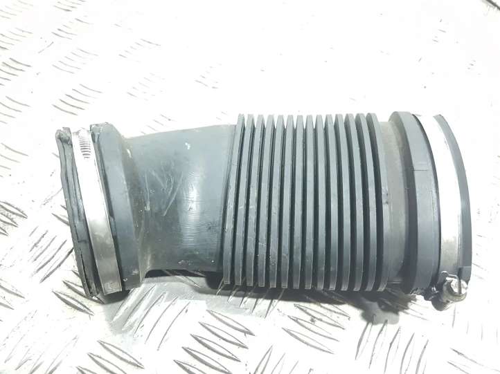 4616125159 Ford Mondeo MK IV Oro paėmimo kanalo detalė (-ės)