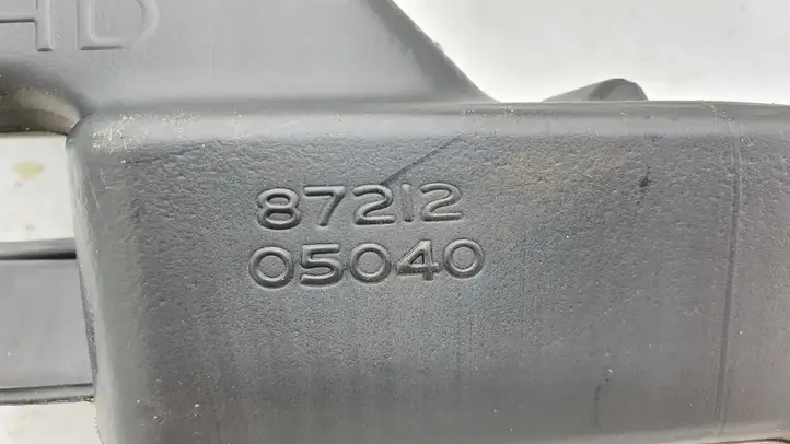Toyota Avensis T220 (2000 - 2003) 8721205040 Трубка подачи воздуха — фото 3